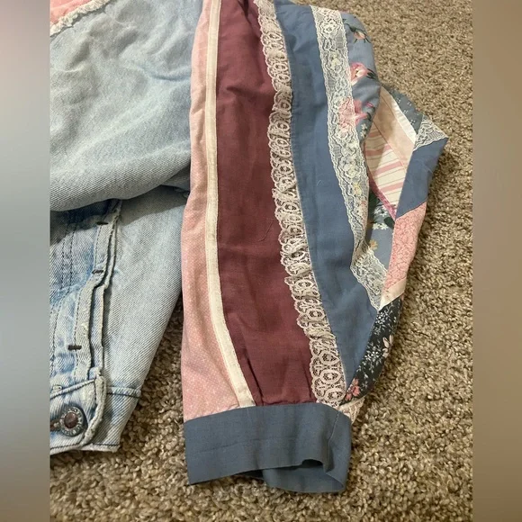 Levi's Multicolor Patchwork Upcycled Denim Jacket Lace SilverTab Women's OneSize - Picture 10 of 15